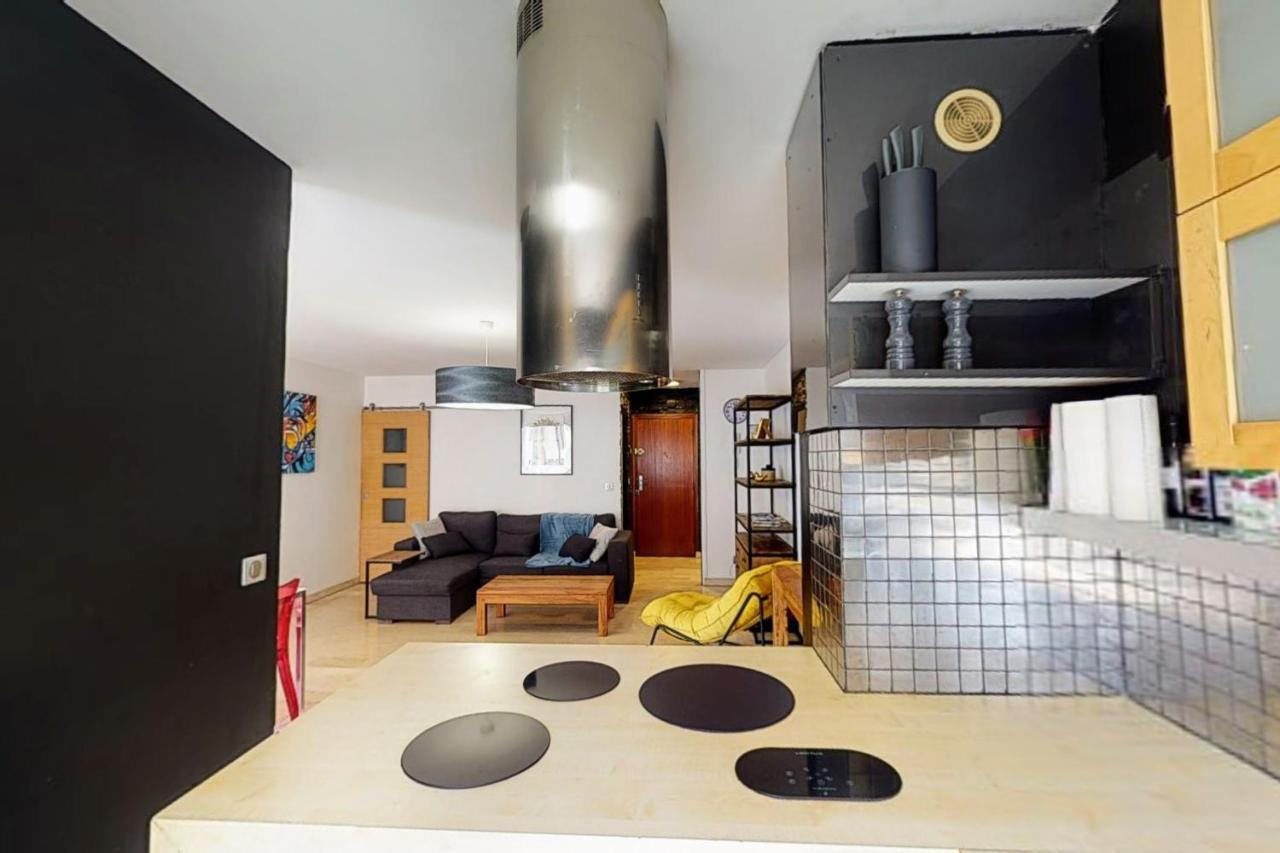 Le Jean-Jacques Rousseau - 2 Rooms By The Canal In The Heart Of Annecy Eksteriør billede
